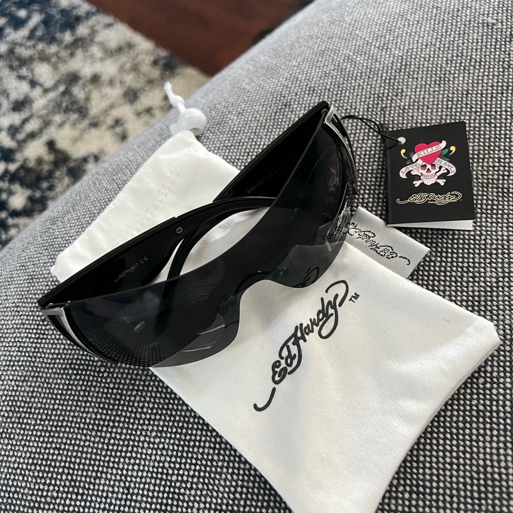 Ed Hardy Sunglasses - Picture 5 of 10